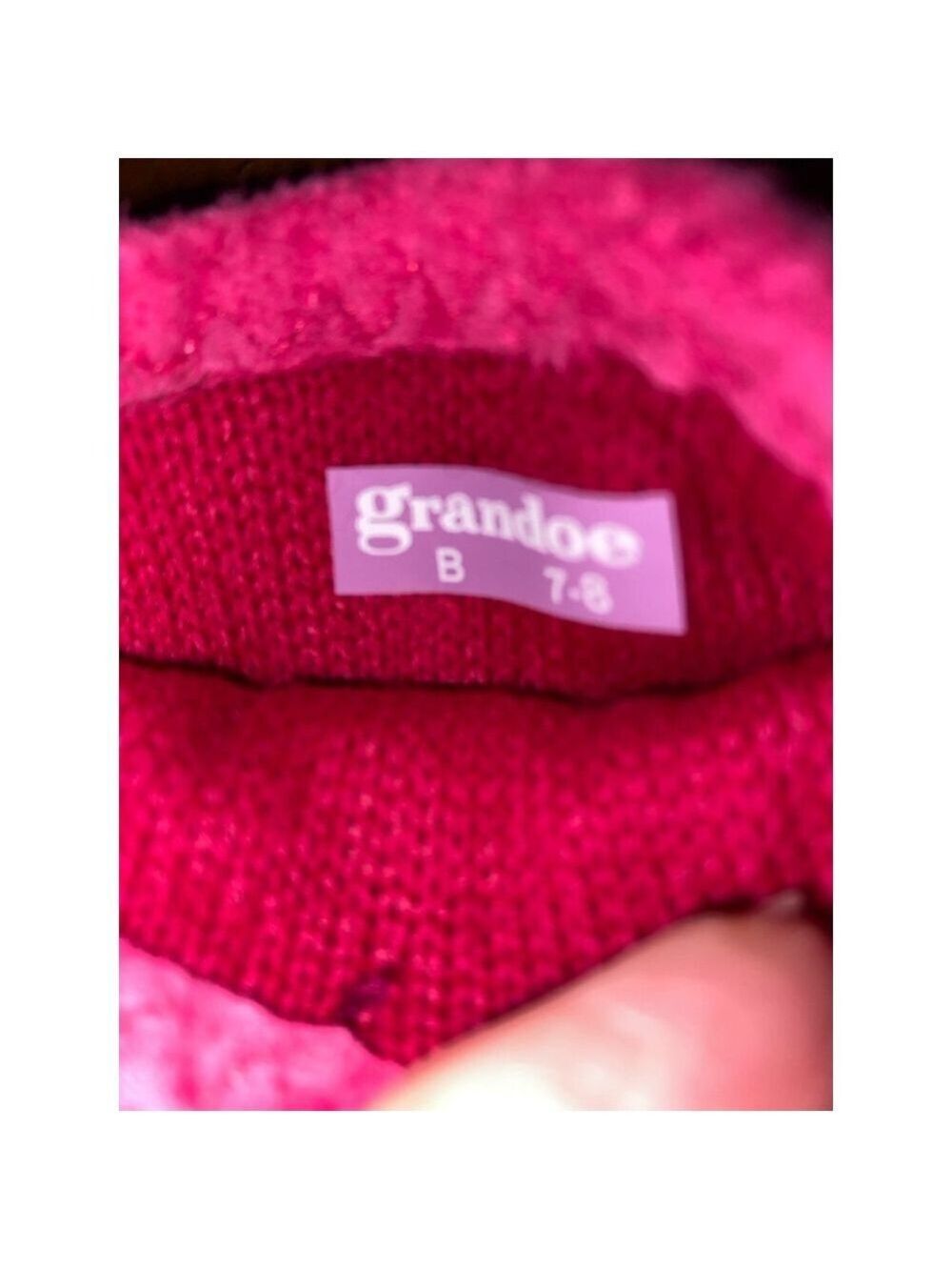 NWT women’s Grandoe Pink Gloves Size 7-8 - Picture 3 of 4
